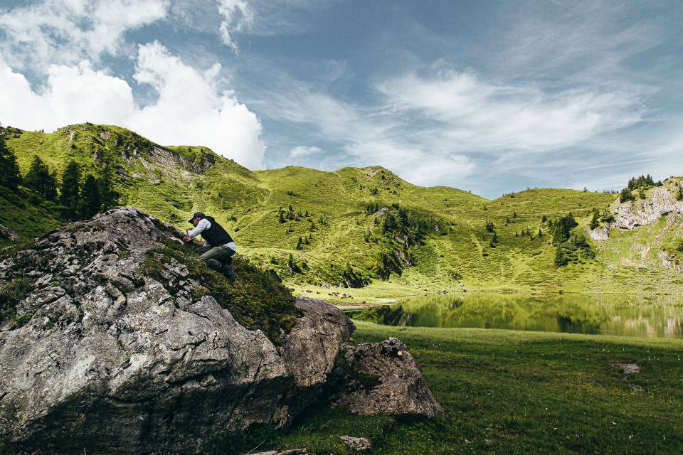 Vitus Winkler Kräuter sammlen Pongauer Bergwelt