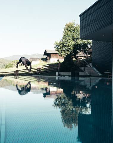 Pool Sonnhof by Vitus Winkler 