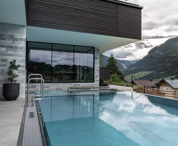 Aussenpool Hotel Sonnhof by Vitus Winkler