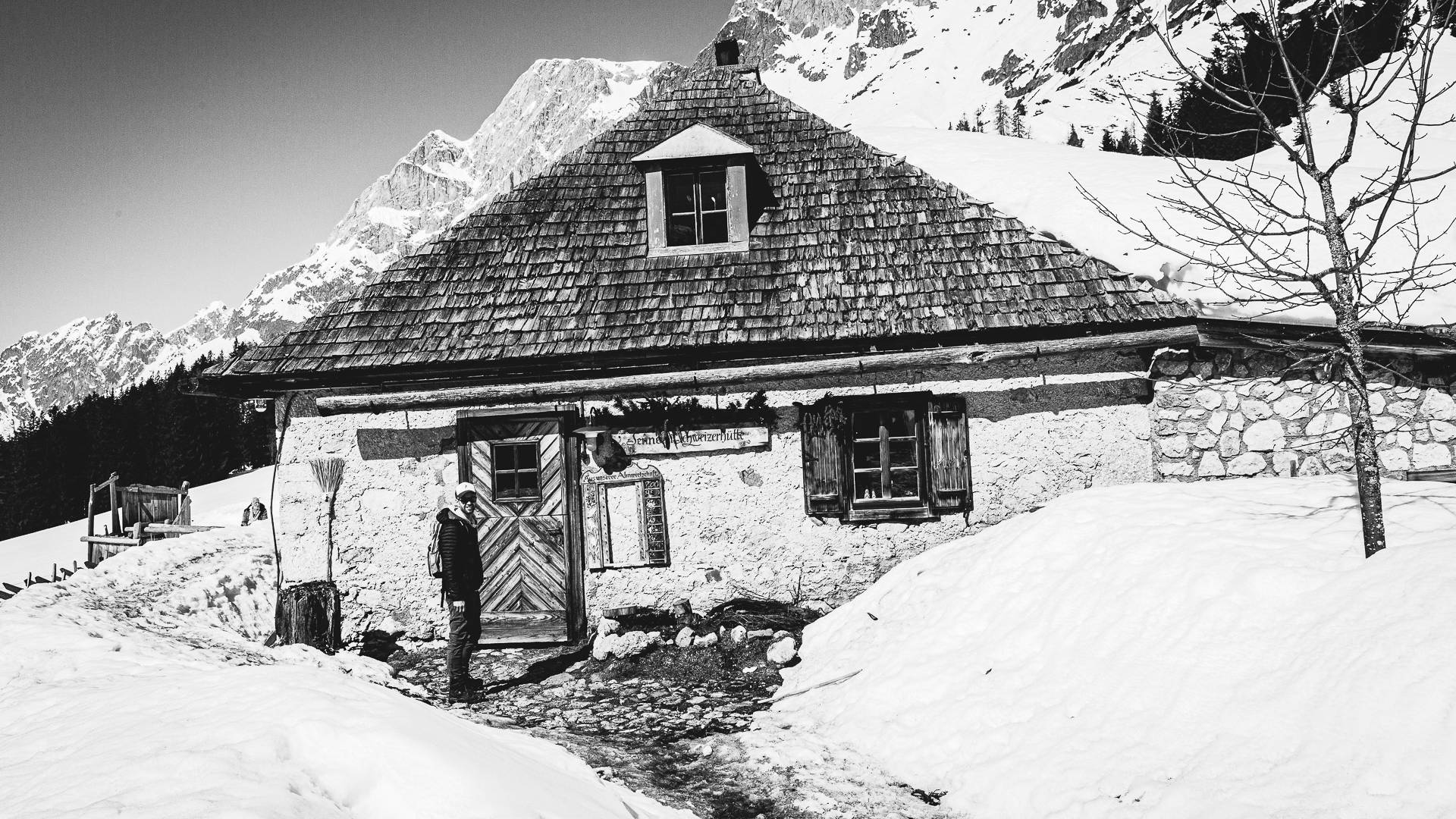 Schneeschuhwandern WinterwandernBerge Pongau Winter Hütte